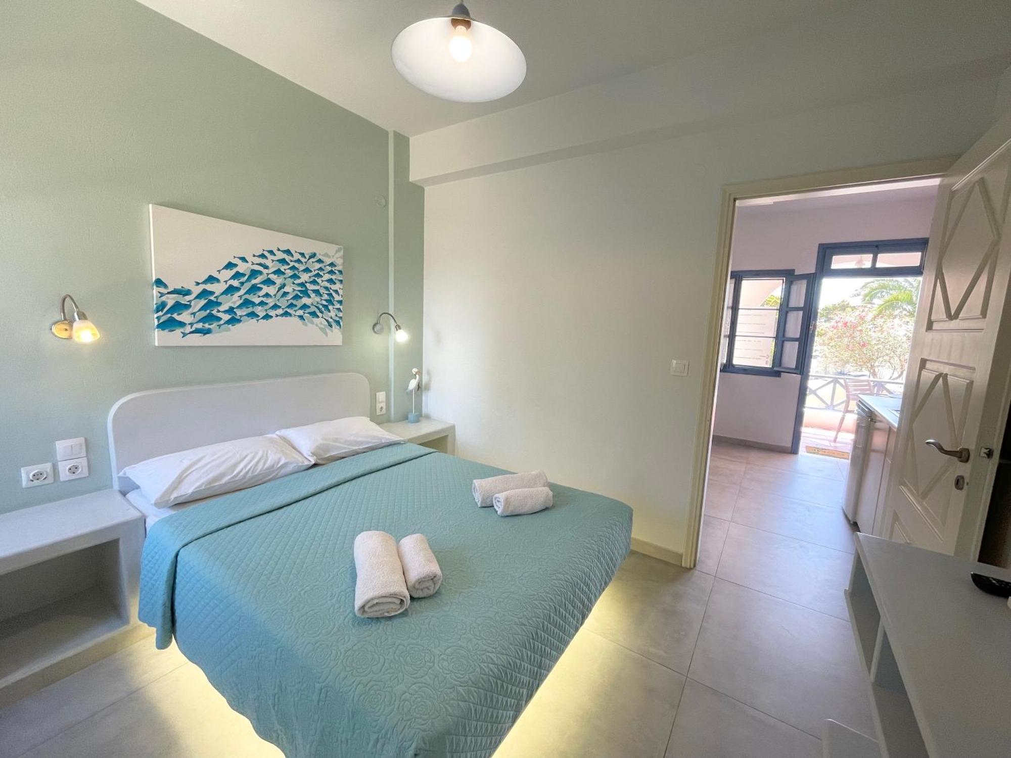 Asterias Mini Coastal Apartments Perissa Exterior foto